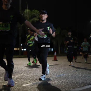 Runner Photo 5736149