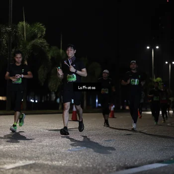 Runner Photo 5736150
