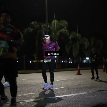 Runner Photo 5736153