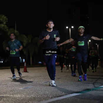 Runner Photo 5736154