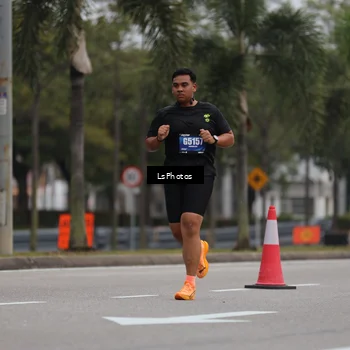 Runner Photo 5736158