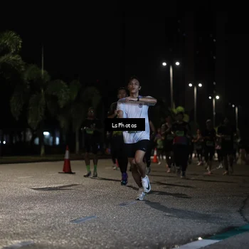 Runner Photo 5736174