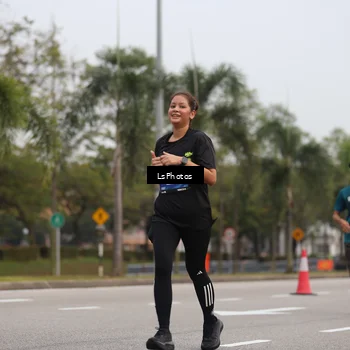 Runner Photo 5736175