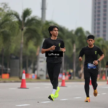 Runner Photo 5736180