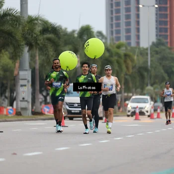 Runner Photo 5736189