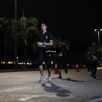 Runner Photo 5736191