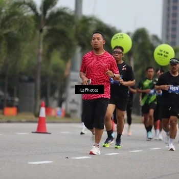 Runner Photo 5736225