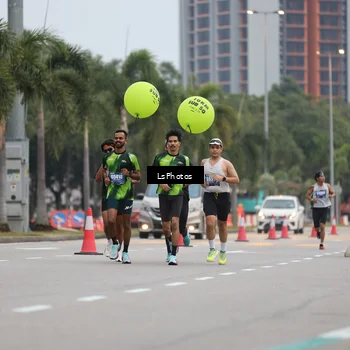 Runner Photo 5736238