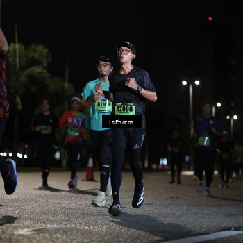 Runner Photo 5736240