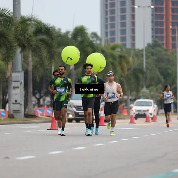 Runner Photo 5736248
