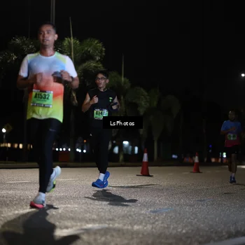 Runner Photo 5736256