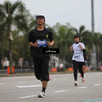 Runner Photo 5736284
