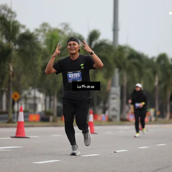 Runner Photo 5736305