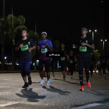 Runner Photo 5736343