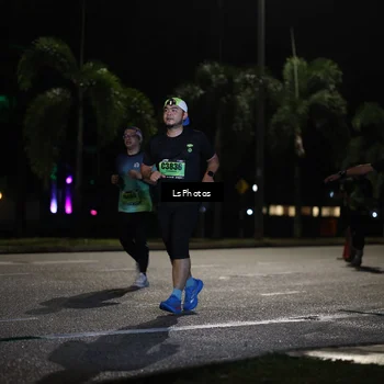 Runner Photo 5736372
