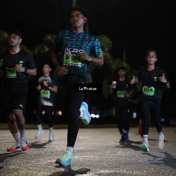 Runner Photo 5736399