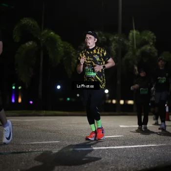 Runner Photo 5736416
