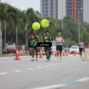 Runner Photo 5736431