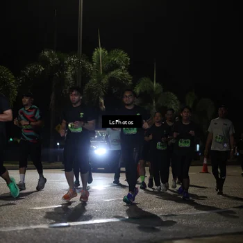 Runner Photo 5736464