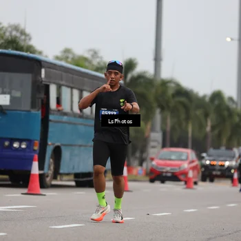 Runner Photo 5736468