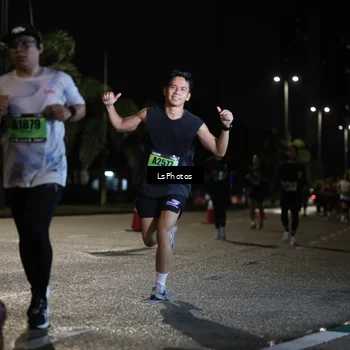 Runner Photo 5736505