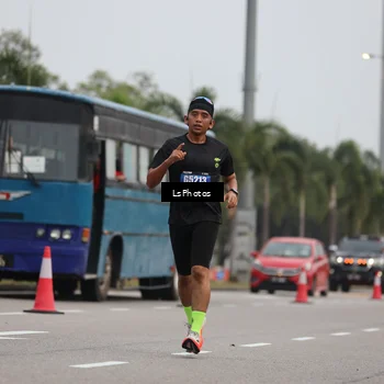Runner Photo 5736528