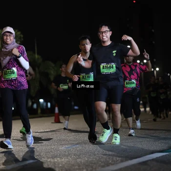 Runner Photo 5736578