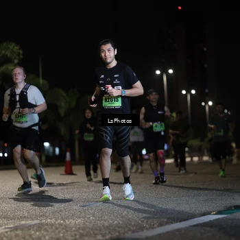 Runner Photo 5736604