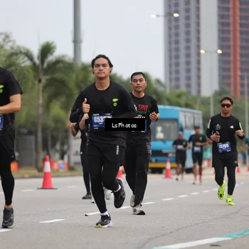 Runner Photo 5736617