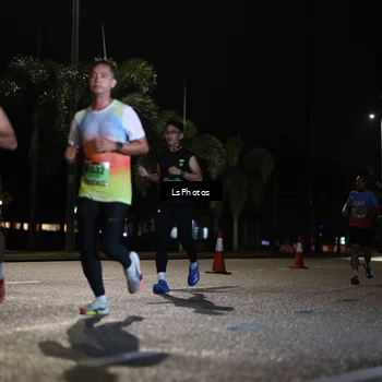 Runner Photo 5736675