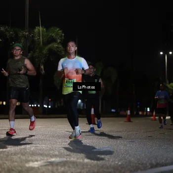 Runner Photo 5736692