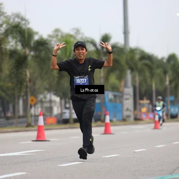 Runner Photo 5736716