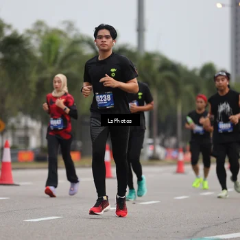 Runner Photo 5736729