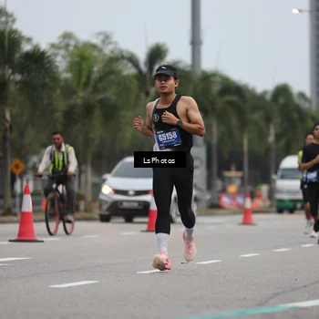 Runner Photo 5736739
