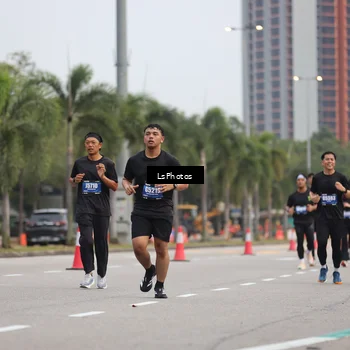 Runner Photo 5736750