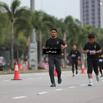 Runner Photo 5736764