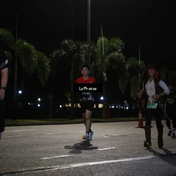 Runner Photo 5736768