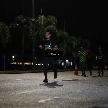 Runner Photo 5736797