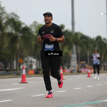 Runner Photo 5736812