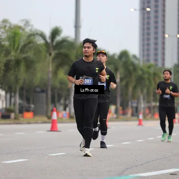 Runner Photo 5736890
