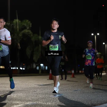 Runner Photo 5736899