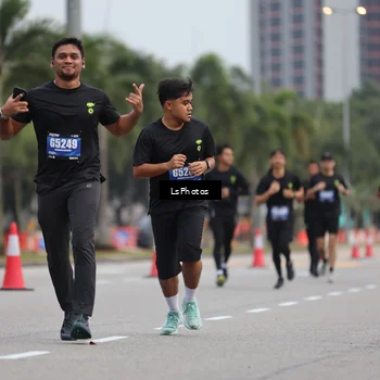 Runner Photo 5736903