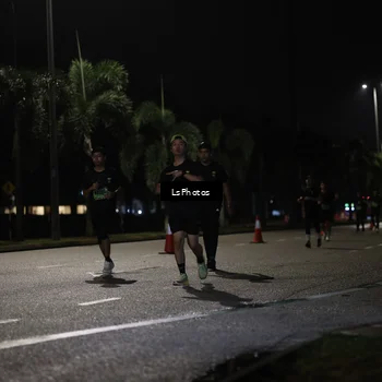 Runner Photo 5736935
