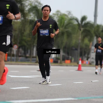 Runner Photo 5736955