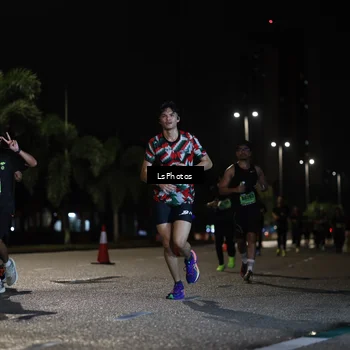 Runner Photo 5736993