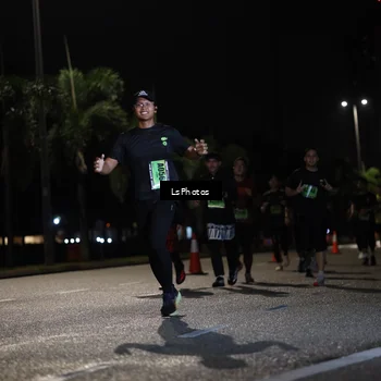 Runner Photo 5736997