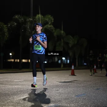 Runner Photo 5736999