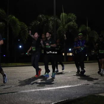 Runner Photo 5737012
