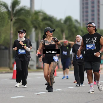 Runner Photo 5737013