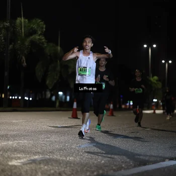 Runner Photo 5737018
